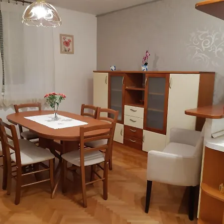 Apartament Anna *